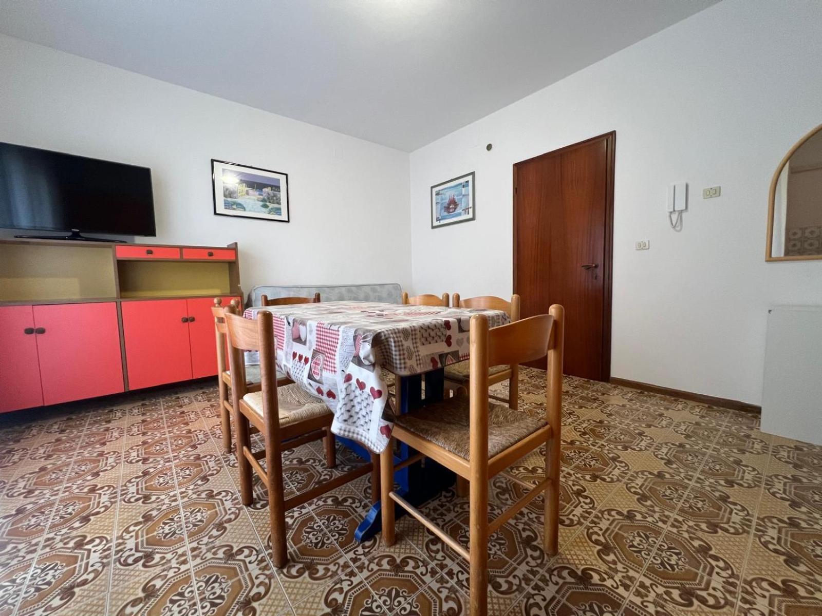 Altan Apartment